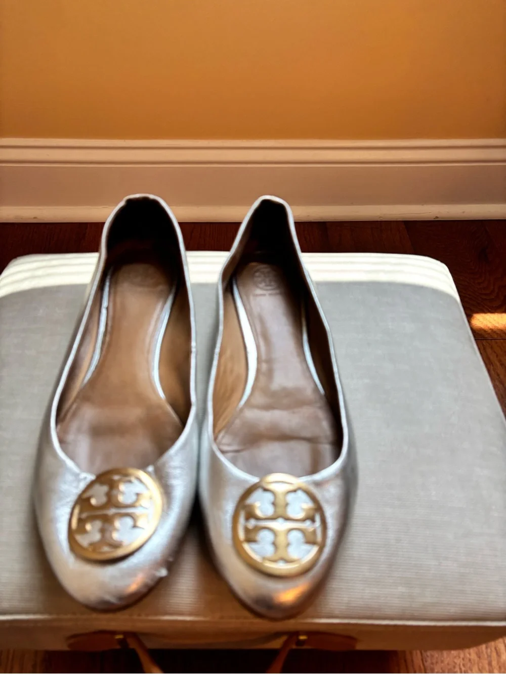 Tory Burch Silver Leather Logo Ballet Flats
